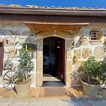 La Virgy Per Noto With Share Swimming Pool With Wonderful Sea View