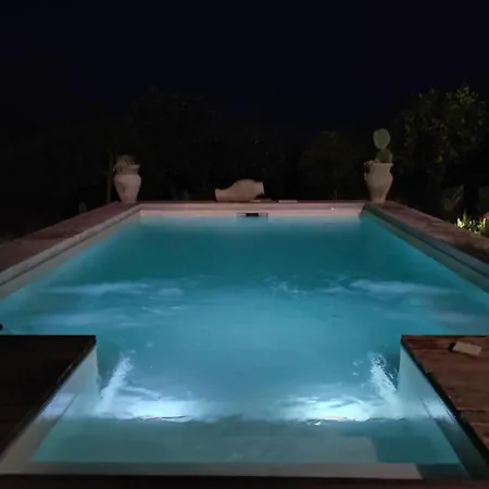 Country House La Virgy With Exclusive Pool And Sea View أفولا