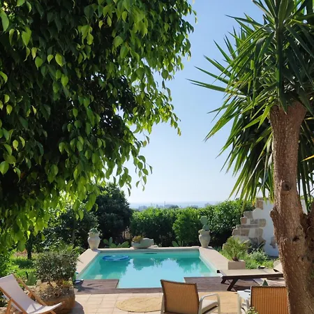 بيت للعطل Country House La Virgy With Exclusive Pool And Sea View أفولا