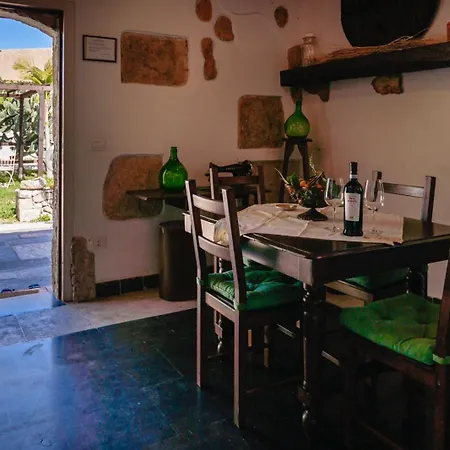 Country House La Virgy With Exclusive Pool And Sea View